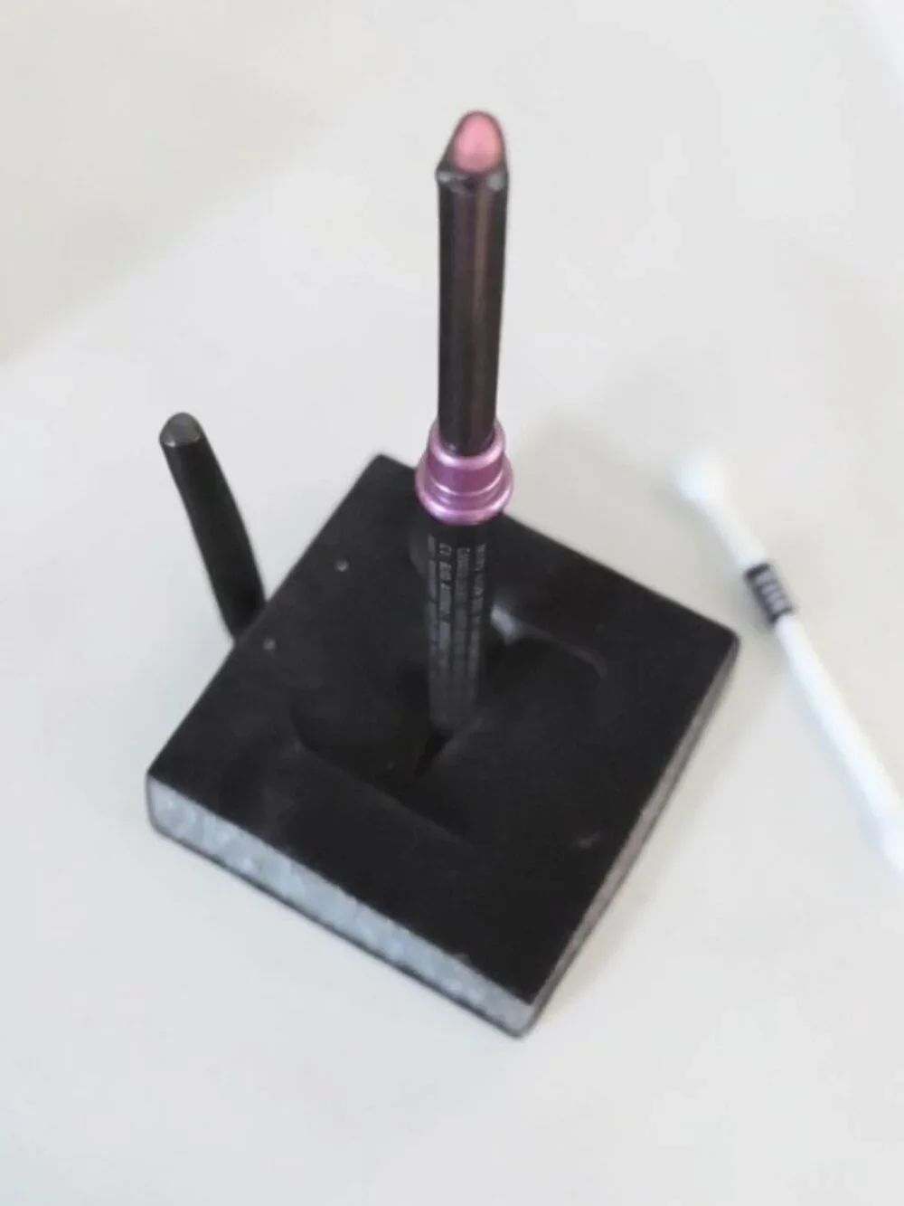 Mary Kay Amethyst Retractable Eye Liner Pencil ✨NIB✨